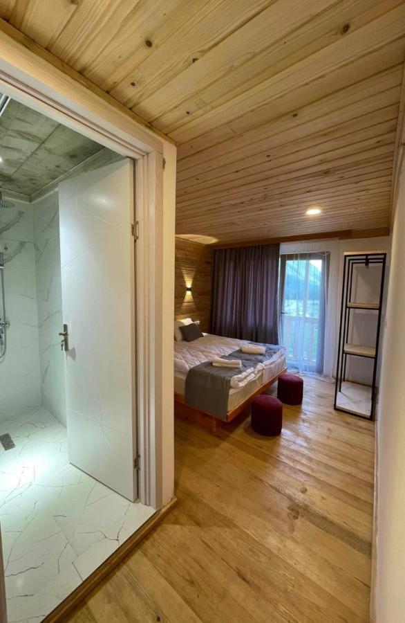Hotel Chubezeni メスティア エクステリア 写真