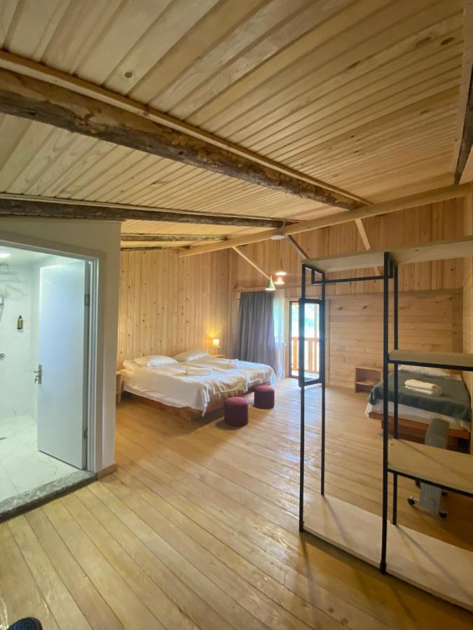 Hotel Chubezeni メスティア エクステリア 写真